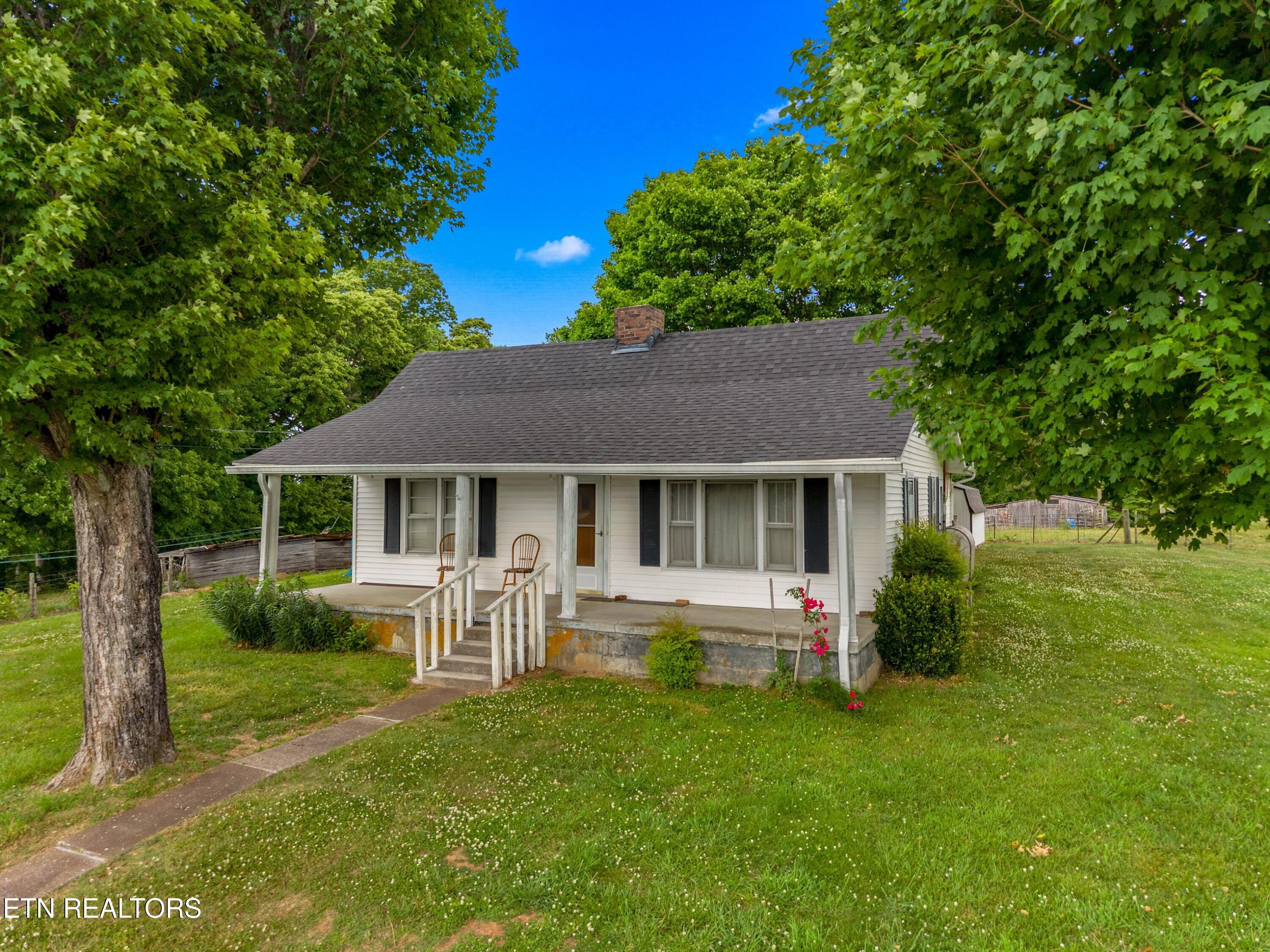 485 Longmire Road Rutledge, TN 37861 - Photo 1 of 28 001-485LongmireRoad-Rutledge-TN-37861-SM