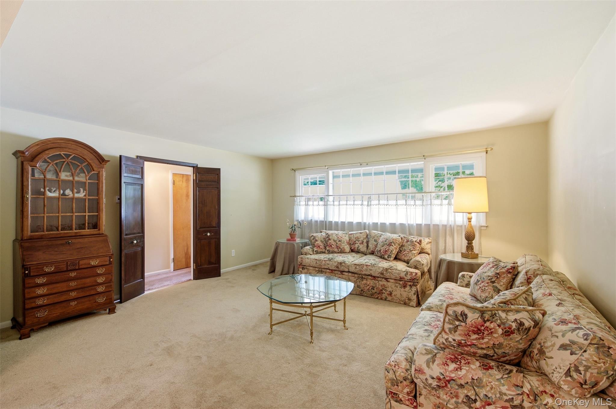 2 Ottawa Avenue Centerport, NY 11721 - Photo 2 of 15 a living room with furniture and a window