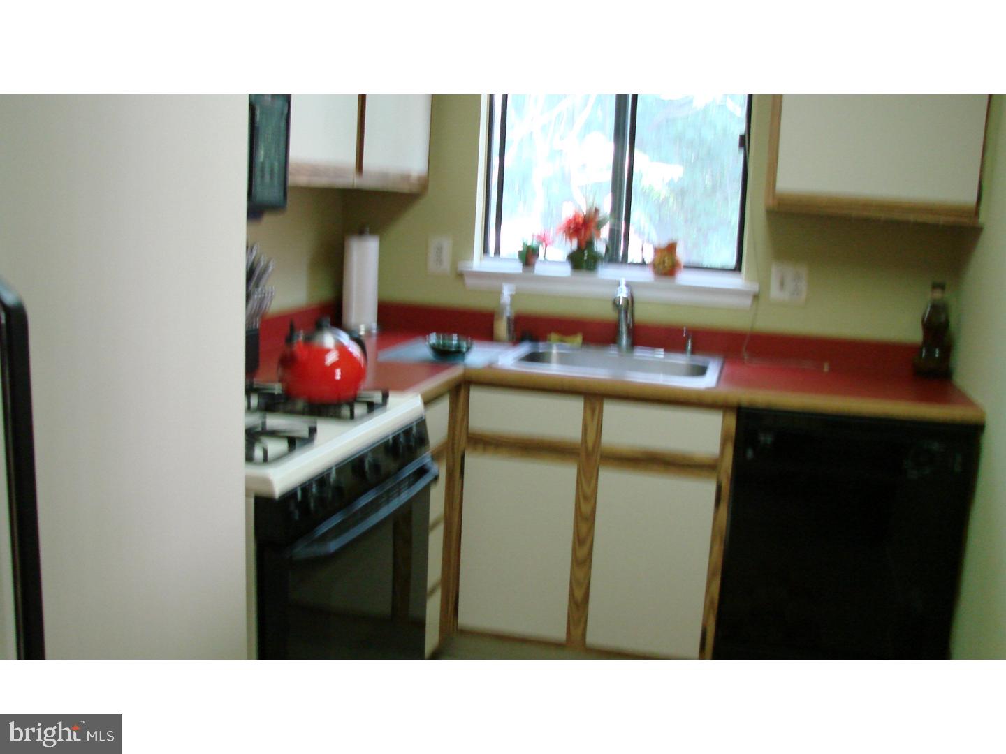 9346 Neil Road, Unit B Philadelphia, PA 19115 - Photo 5 of 25 Gallery Image 5