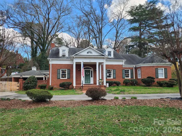 $625,000 | 259 Sunset Drive Southeast, Concord, NC 28025