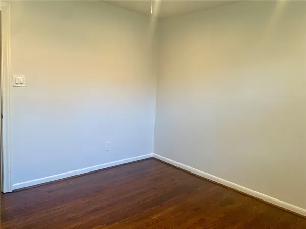 $2,100 | 7953 Turquoise Lane, Houston, TX 77055