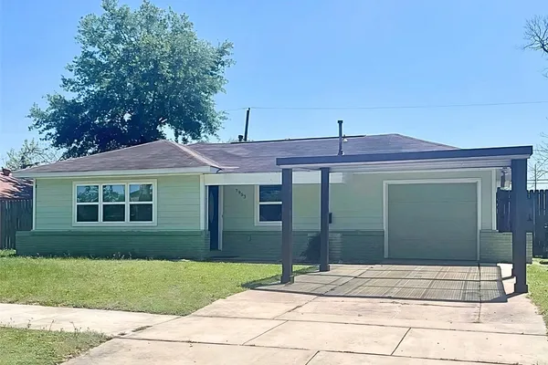 $2,100 | 7953 Turquoise Lane, Houston, TX 77055