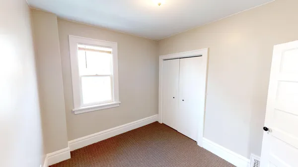 $1,725 | 206 19 1/2 Avenue North, St. Cloud, MN 56303
