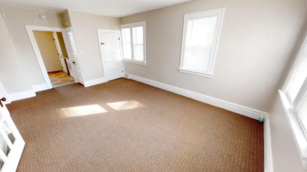 $1,725 | 206 19 1/2 Avenue North, St. Cloud, MN 56303