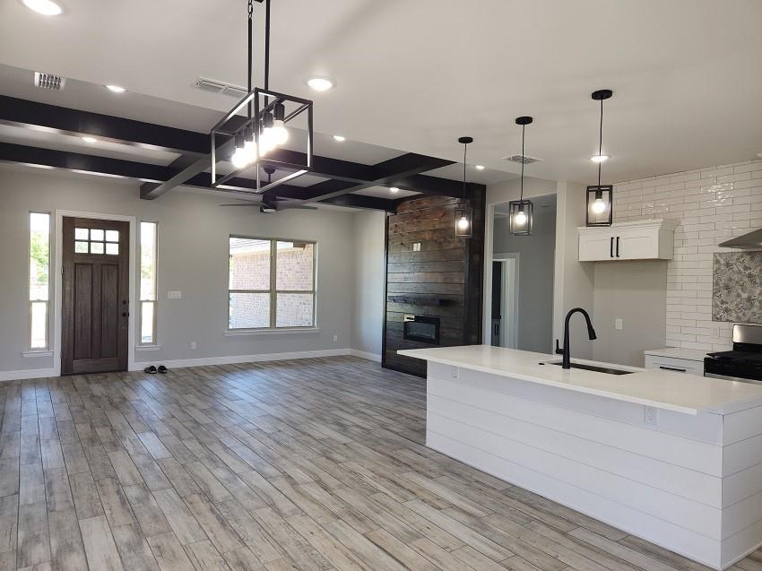 18663 South State Hwy  