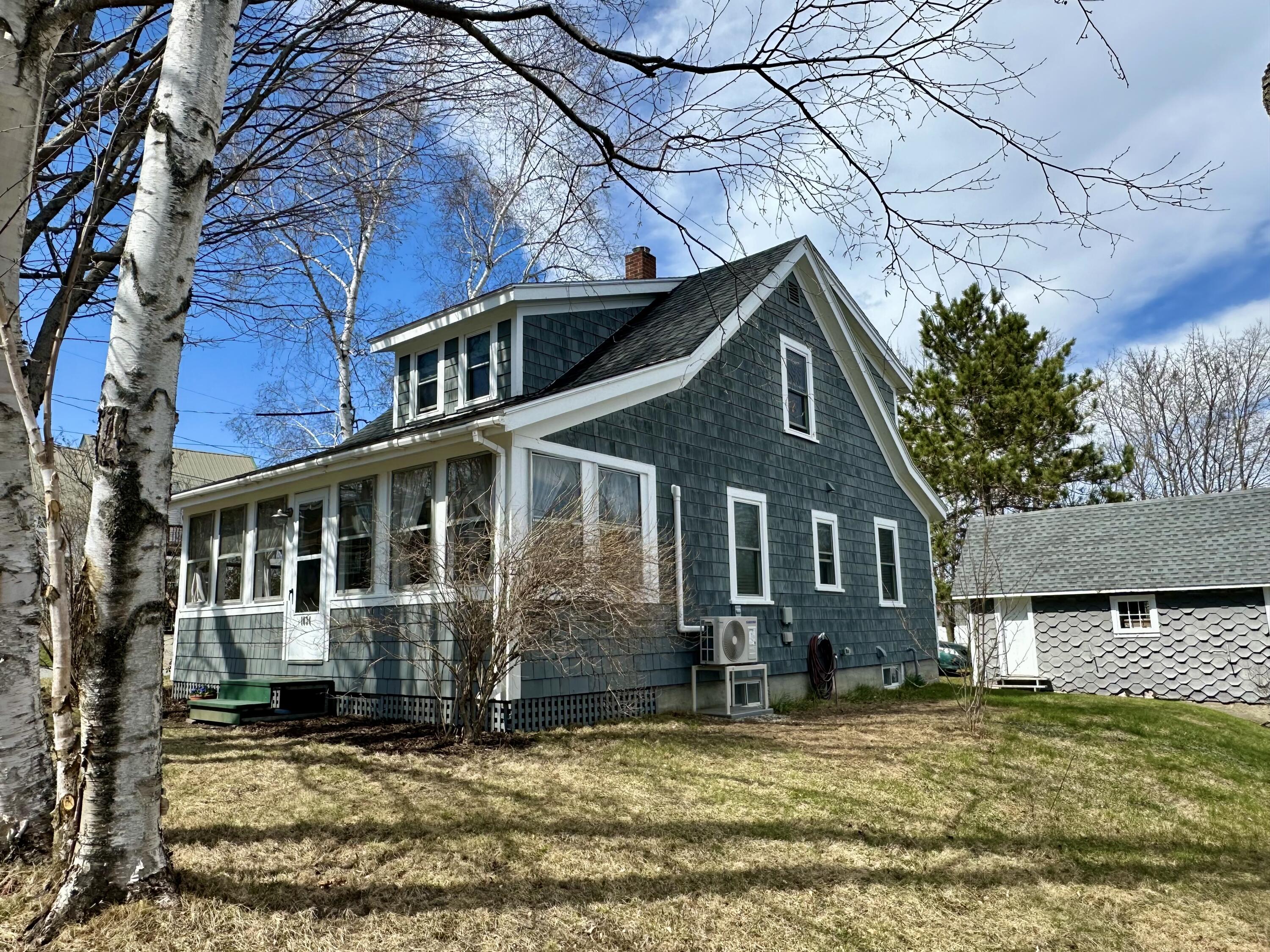 1034 Olive Street Bangor, ME 04401 - Photo 3 of 53 IMG_4176