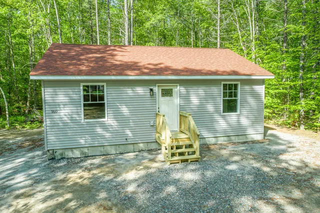 $285,000 | 160 Maplewood Drive, Naples, ME 04055