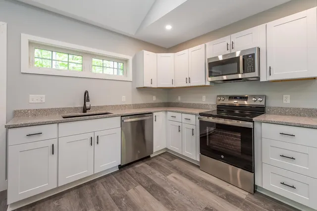 $285,000 | 160 Maplewood Drive, Naples, ME 04055