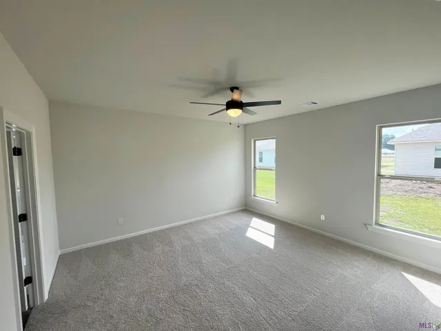 $248,190 | 2165 Taylor Drive, Port Allen, LA 70767