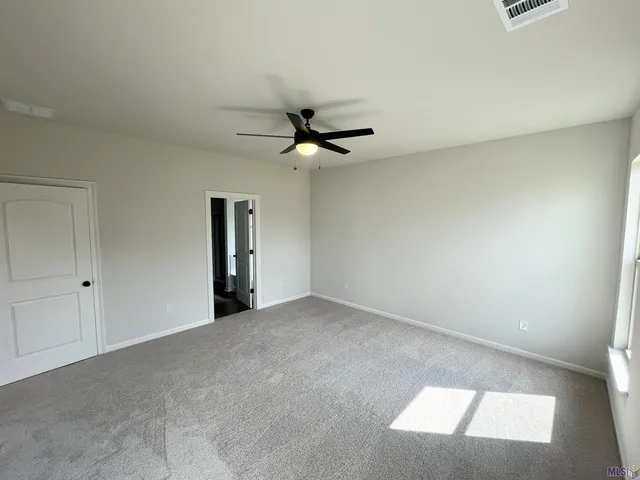 $248,190 | 2165 Taylor Drive, Port Allen, LA 70767