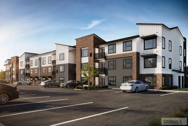 $289,000 | 802 East Sunnyside Road, Unit 101, Idaho Falls, ID 83404