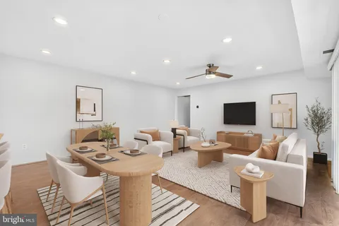 $325,000 | 3210 South 28th Street, Unit 402, Alexandria, VA 22302