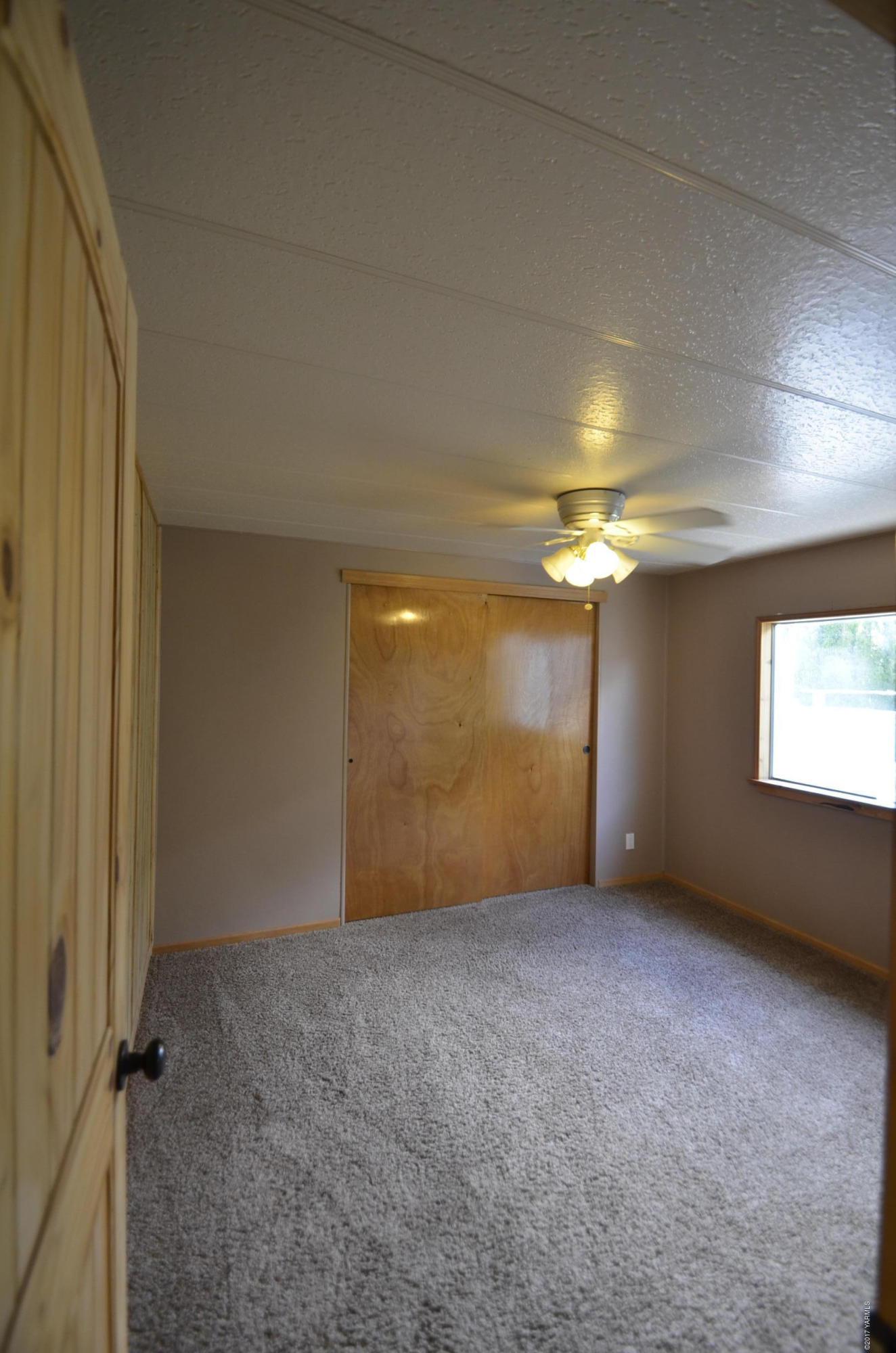 13206 Summitview Ext Road Yakima, WA 98908 - Photo 11 of 29 a view of an empty room