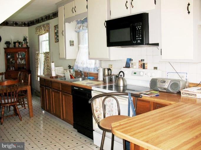 3116 Aireys Road Cambridge, MD 21613 - Photo 6 of 20 Kitchen