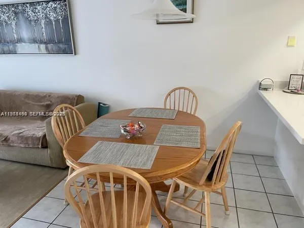 $2,000 | 201 178th Drive, Unit 533, Sunny Isles Beach, FL 33160
