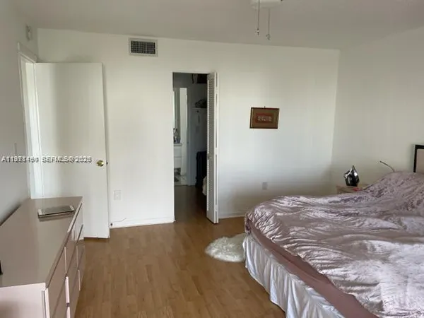 $2,000 | 201 178th Drive, Unit 533, Sunny Isles Beach, FL 33160