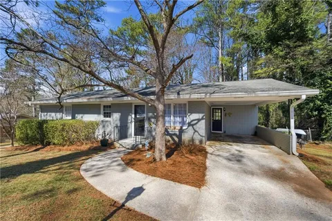 $320,000 | 243 Hurt Drive Southeast, Smyrna, GA 30082