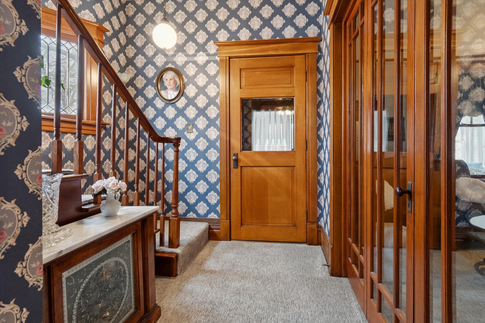 628 East Main Street Morris, IL 60450 - Photo 4 of 32 a view of an entryway door