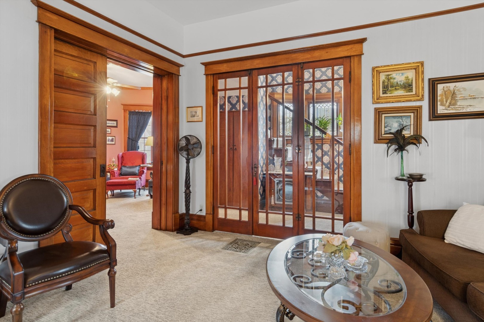 628 East Main Street Morris, IL 60450 - Photo 6 of 32 a living room with furniture and a window