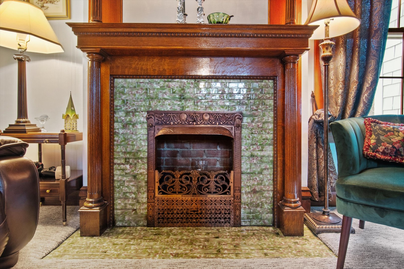 628 East Main Street Morris, IL 60450 - Photo 7 of 32 a view of a livingroom with furniture and a fireplace
