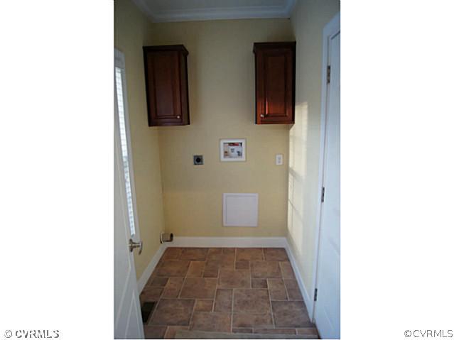 13700 Cedar Creek Road Chesterfield, VA 23838 - Photo 7 of 21 a view of a bathroom