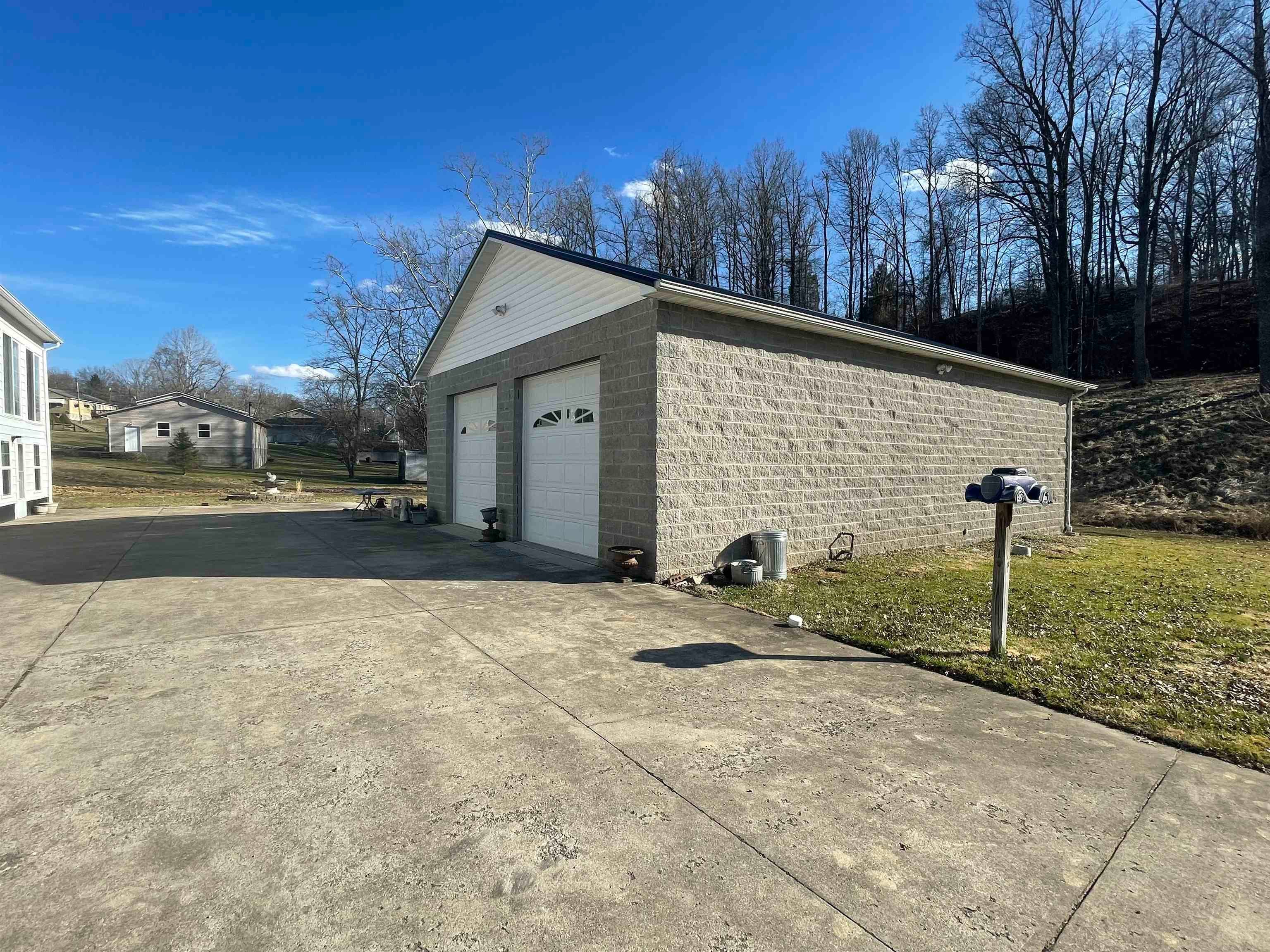 3513 Norwood Road Huntington, WV 25705 - Photo 7 of 32 Gallery Image 7