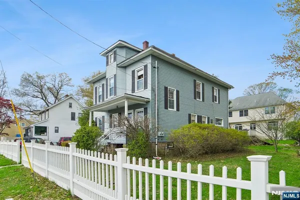$650,000 | 219 Livingston Street, Northvale, NJ 07647