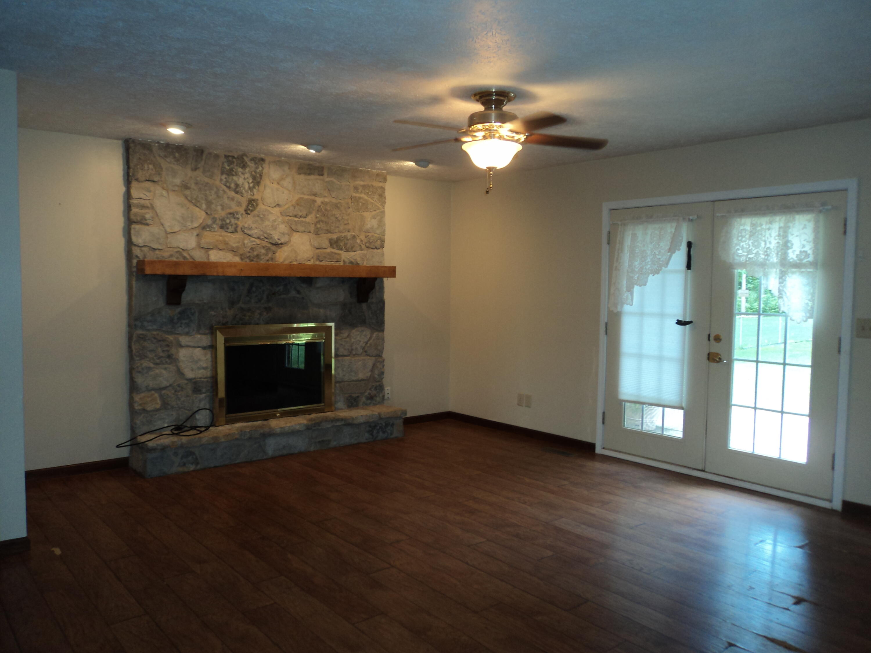 13909 Ailes Road Anna, OH 45302 - Photo 6 of 24