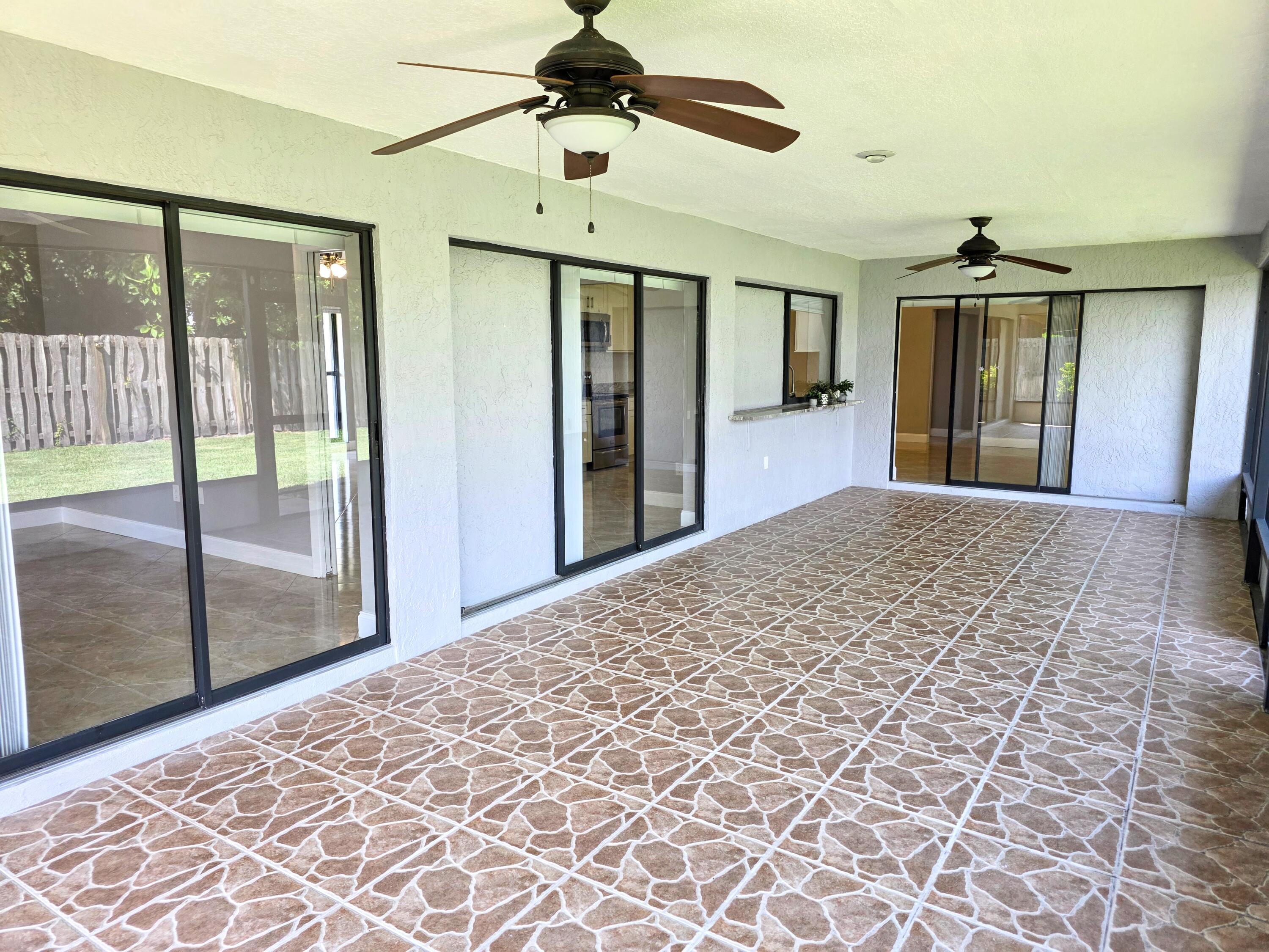 1602 Southeast Holiday Road Port St. Lucie, FL 34952 - Photo 17 of 18 Huge Porch