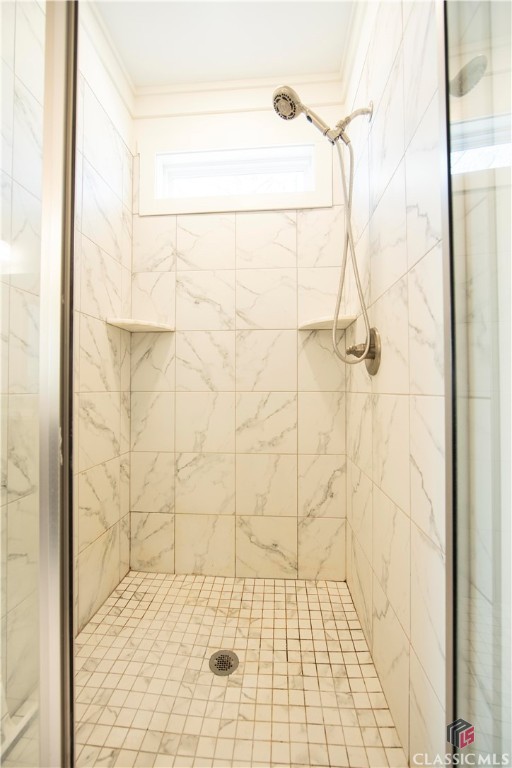 244 Black Thorn Road Colbert, GA 30628 - Photo 37 of 48 Master Bathroom/Shower