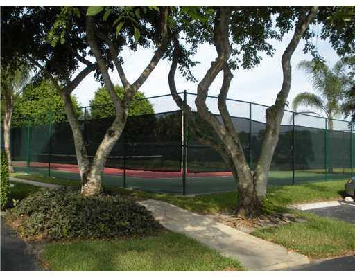 23446 Barlake Drive, Unit 23446 Boca Raton, FL 33433 - Photo 21 of 25 Tennis Court
