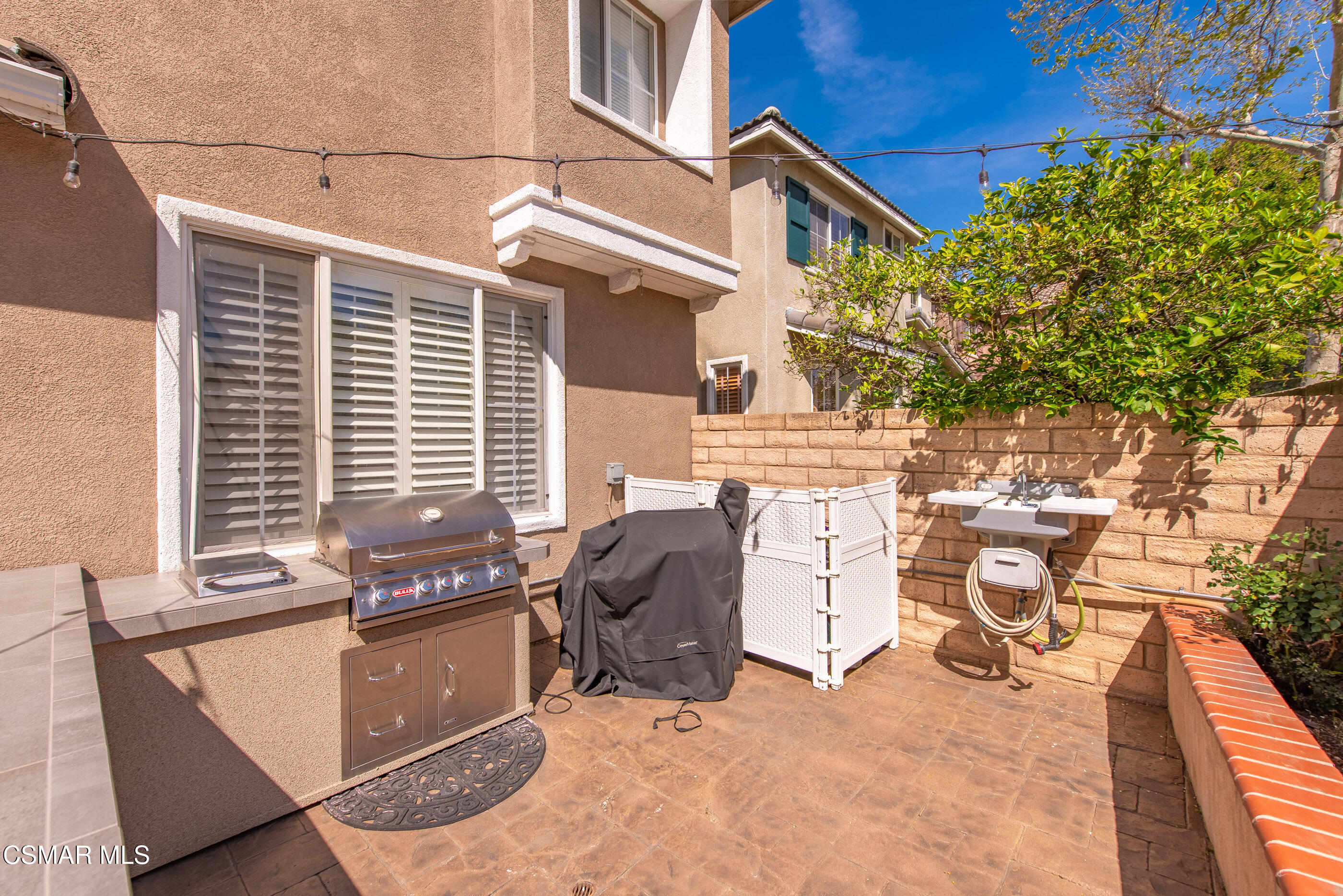 1958 Blazewood Street Simi Valley, CA 93063 - Photo 38 of 51 1958 Blazewood St Simi Valley-40