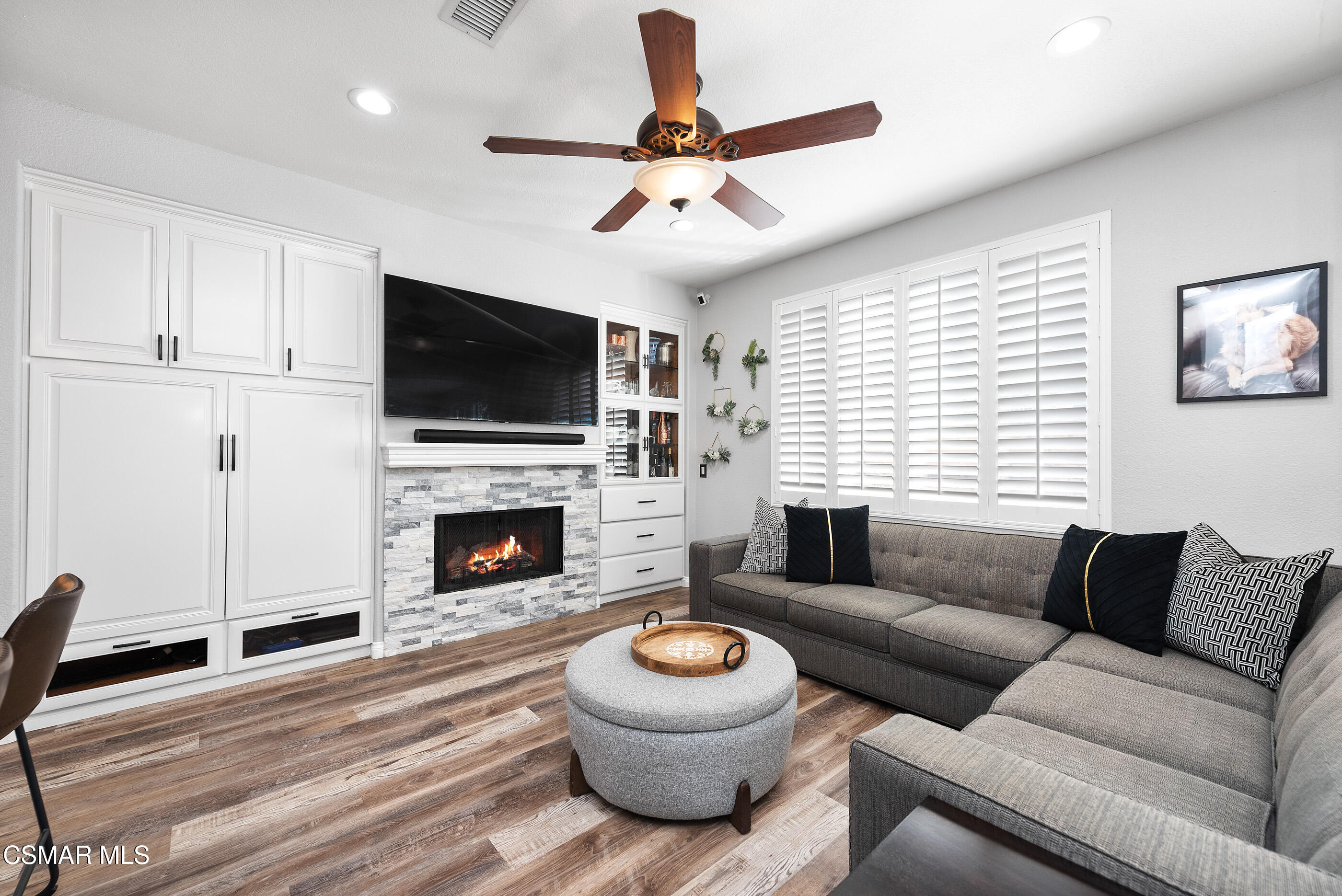 1958 Blazewood Street Simi Valley, CA 93063 - Photo 9 of 51 1958 Blazewood St Simi Valley-10