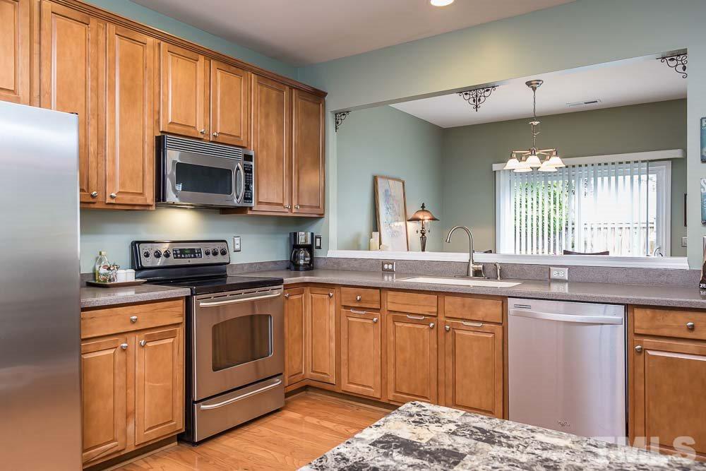 7719 Tanby Court Raleigh, NC 27613 - Photo 11 of 30