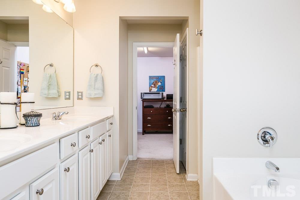7719 Tanby Court Raleigh, NC 27613 - Photo 18 of 30
