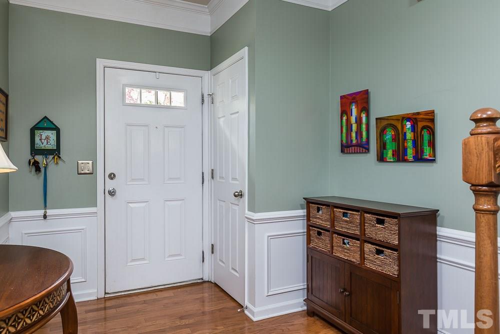 7719 Tanby Court Raleigh, NC 27613 - Photo 4 of 30