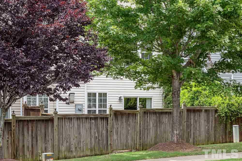 7719 Tanby Court Raleigh, NC 27613 - Photo 8 of 30