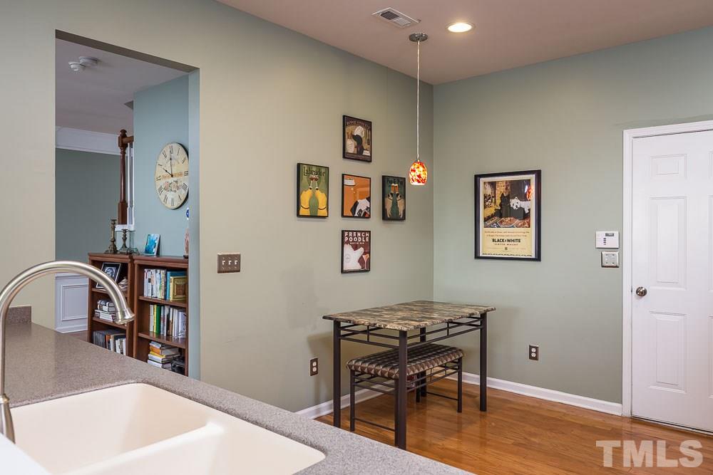 7719 Tanby Court Raleigh, NC 27613 - Photo 10 of 30