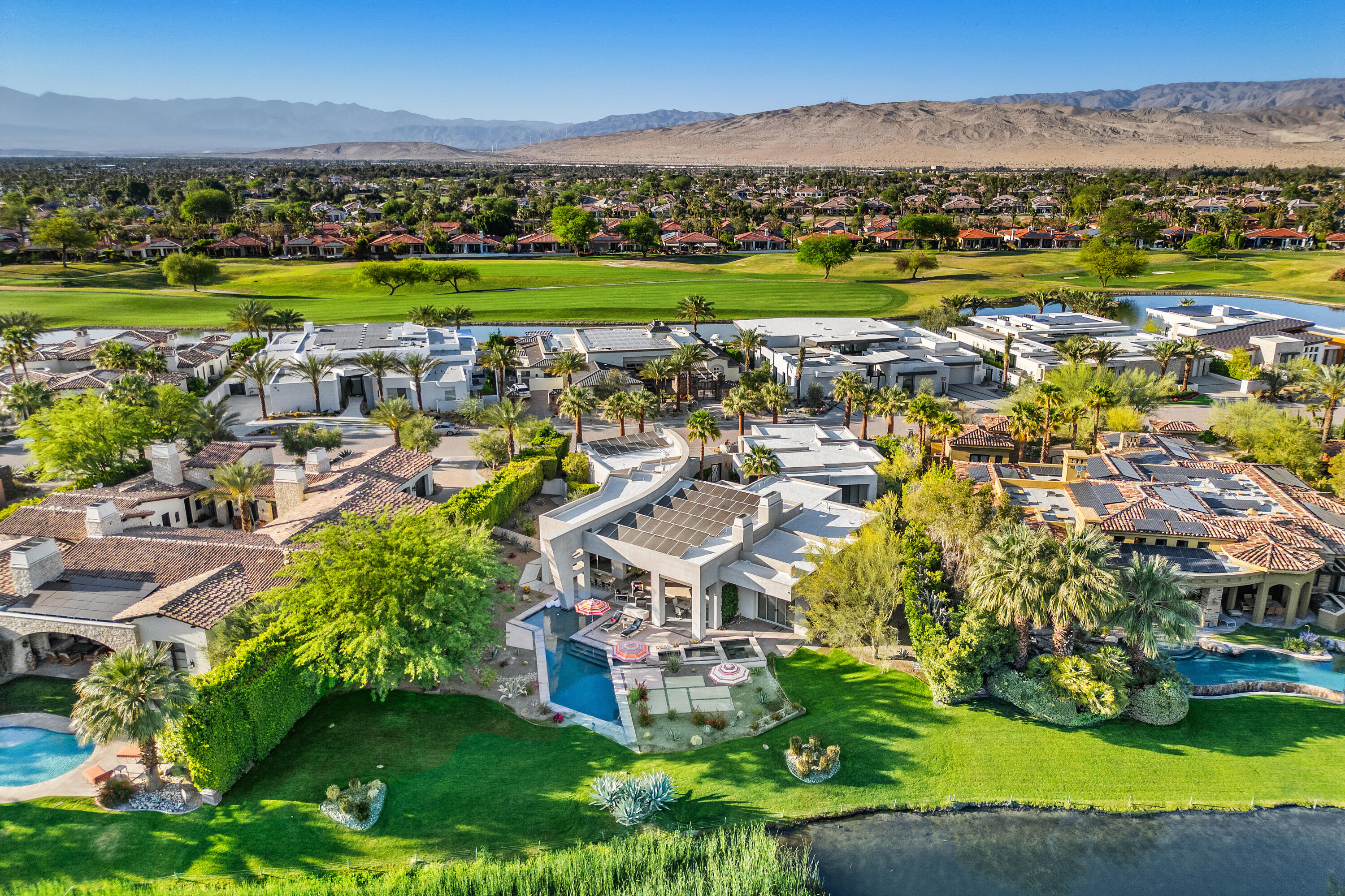 81 Royal St Georges Way Rancho Mirage, CA 92270 - Photo 55 of 59 a view of a city with a lake