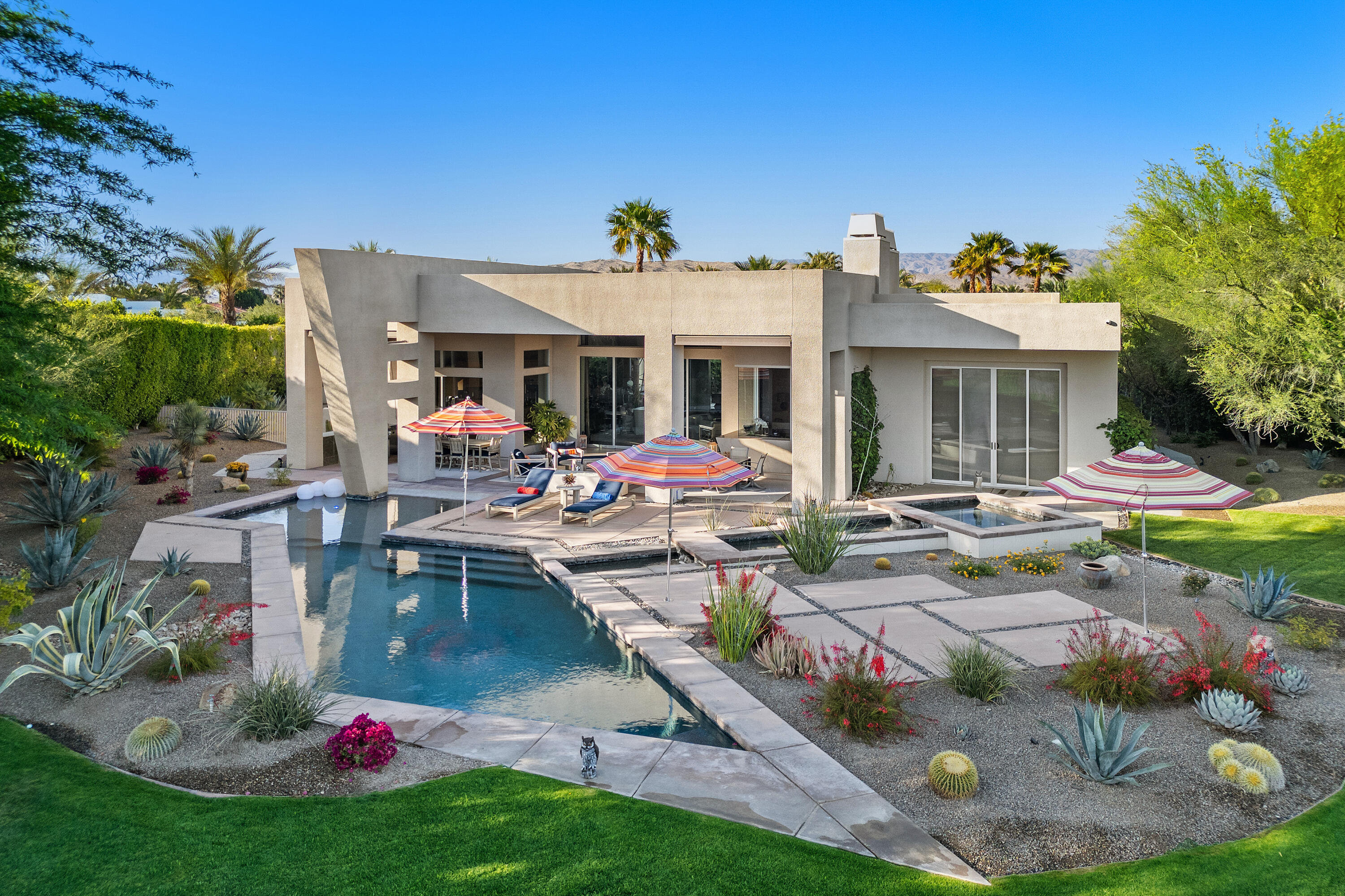 81 Royal St Georges Way Rancho Mirage, CA 92270 - Photo 10 of 59 177120-EI-103 (2)