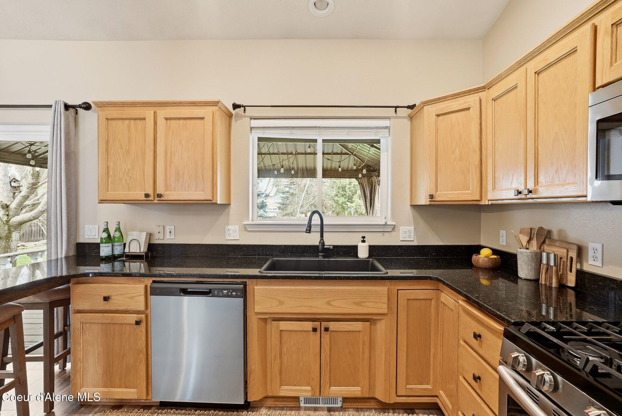 9201 North Castle Way Hayden, ID 83835 - Photo 12 of 62 Inside-Media-Castle-13