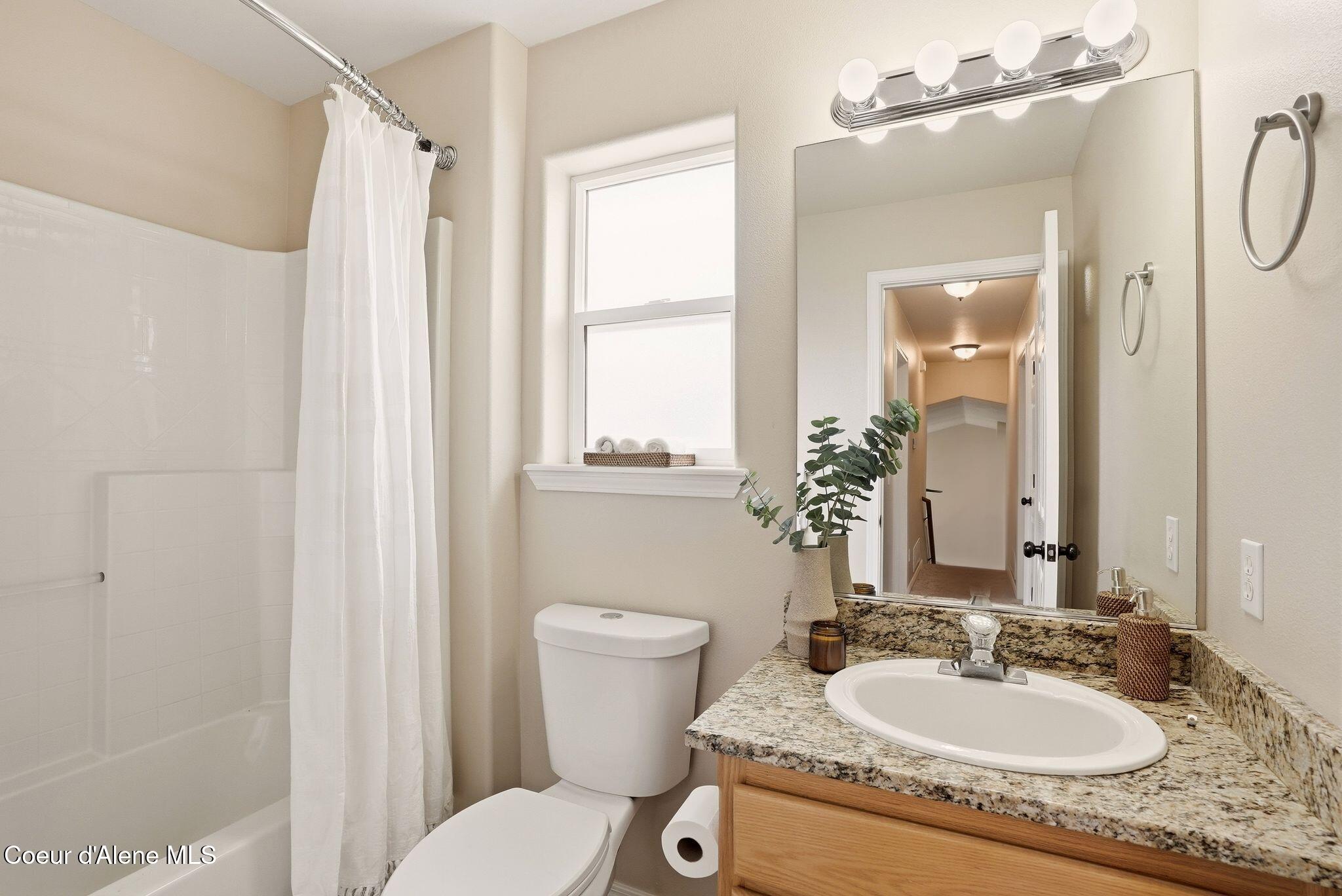 9201 North Castle Way Hayden, ID 83835 - Photo 20 of 62 Inside-Media-Castle-21