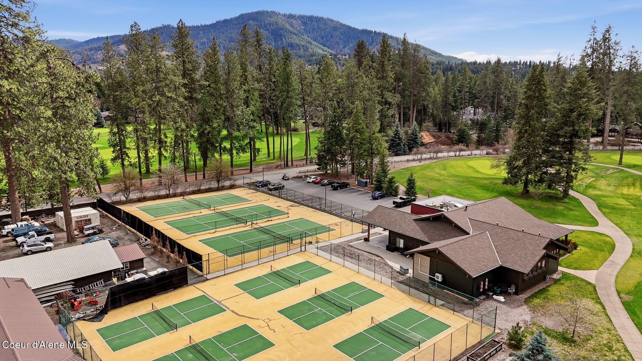 9201 North Castle Way Hayden, ID 83835 - Photo 53 of 62 Inside-Media-Castle-56