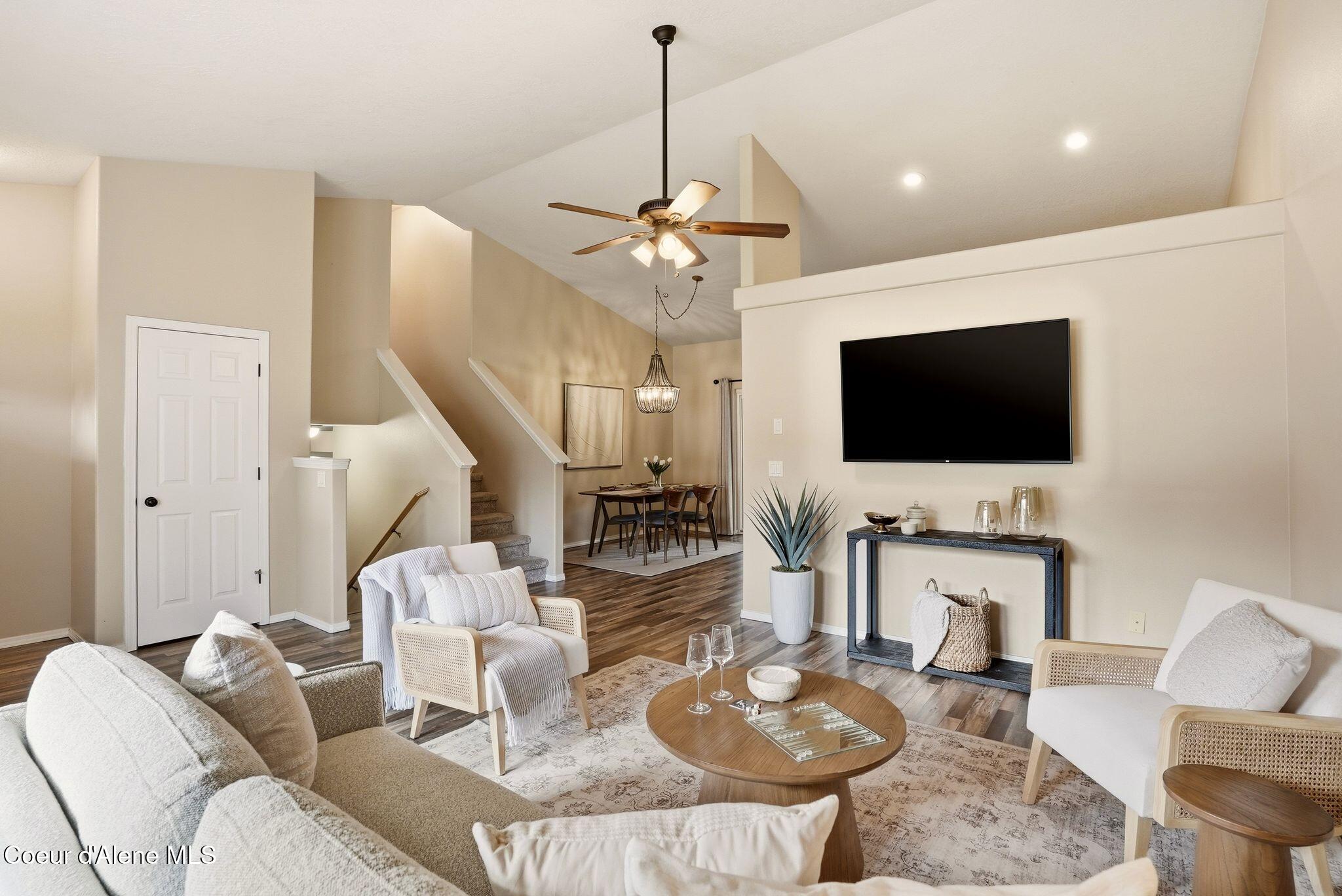 9201 North Castle Way Hayden, ID 83835 - Photo 6 of 62 Inside-Media-Castle-8