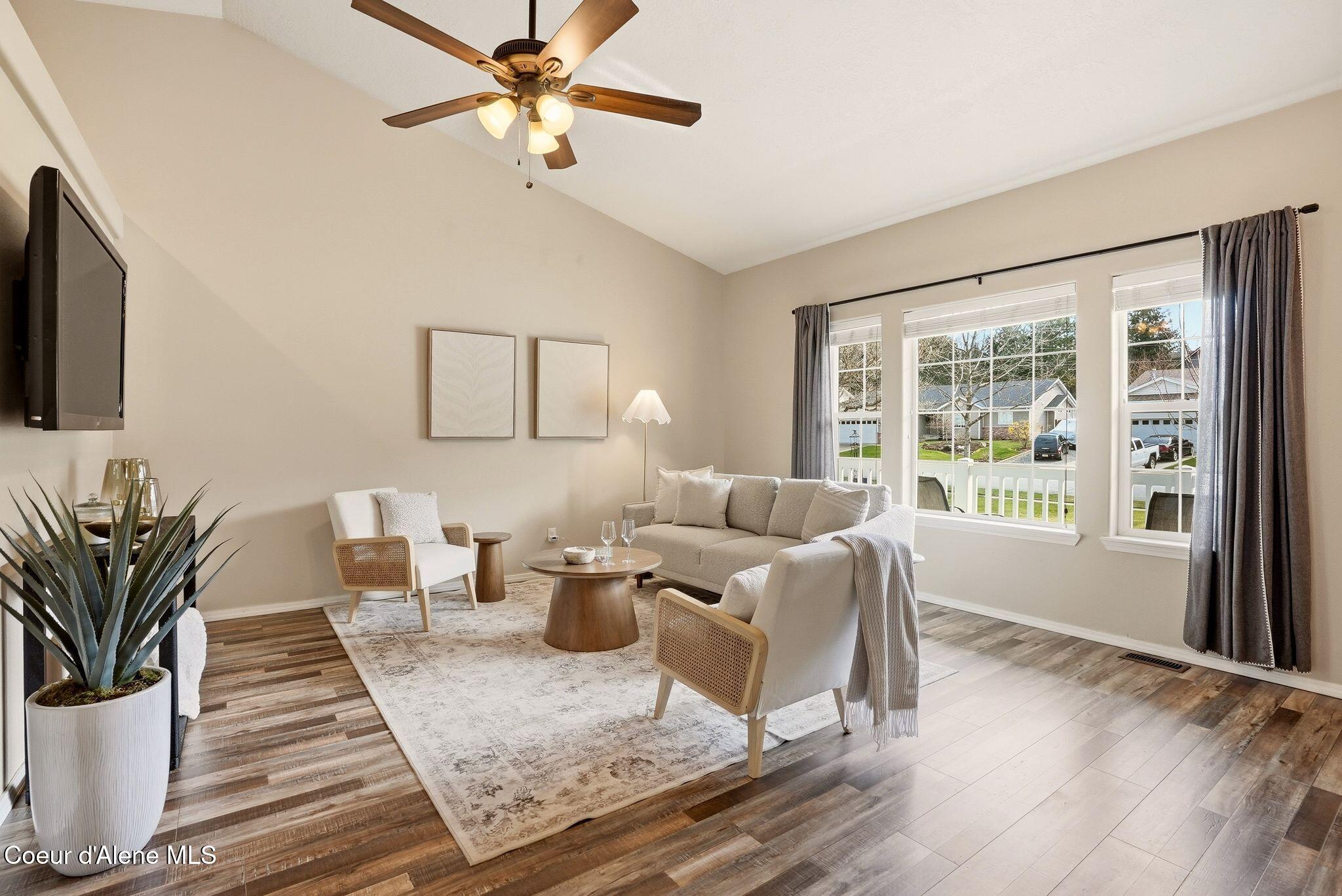 9201 North Castle Way Hayden, ID 83835 - Photo 7 of 62 Inside-Media-Castle-6