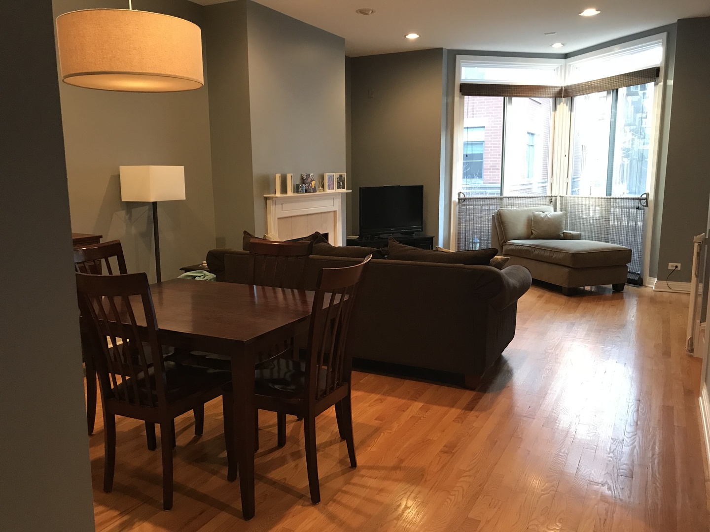 310 North Clinton Street, Unit D Chicago, IL 60661 - Photo 3 of 13