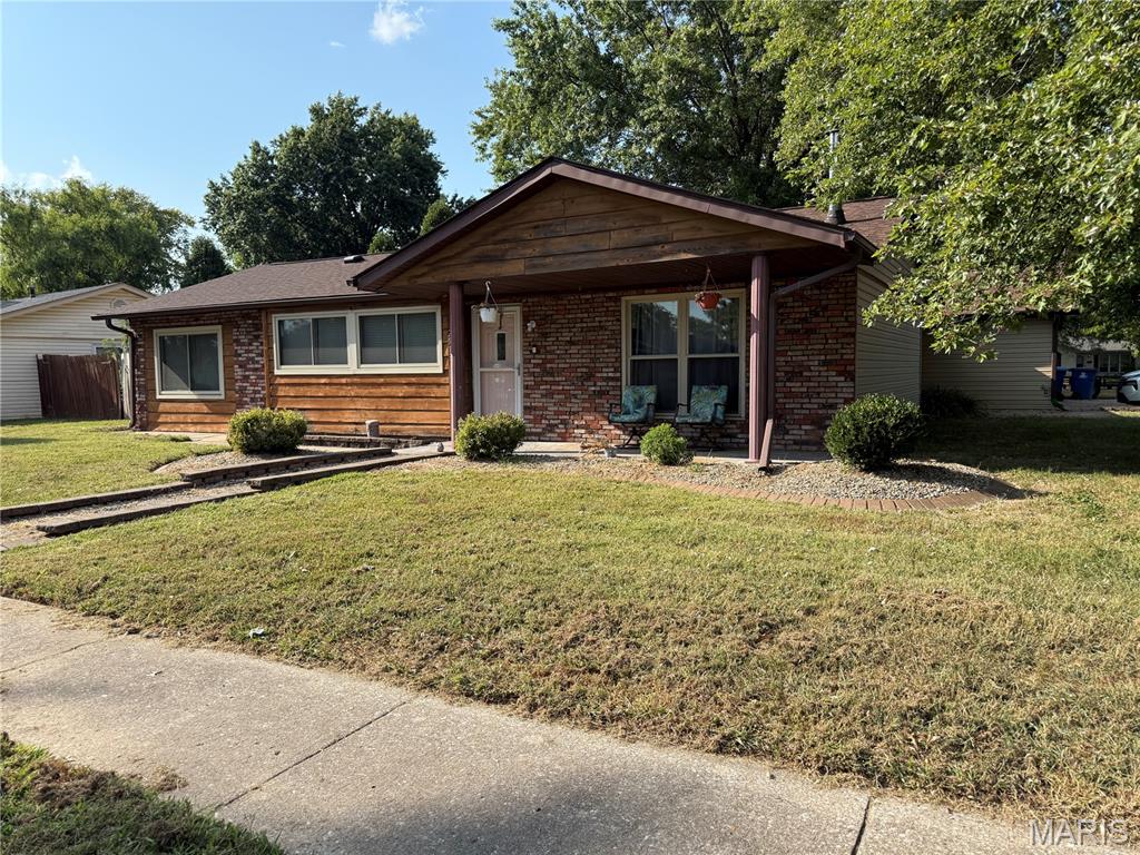 2513 Reveres Route Granite City, IL 62040 - Photo 3 of 4 Gallery Image 3