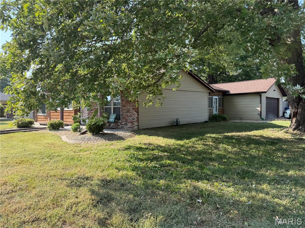 2513 Reveres Route Granite City, IL 62040 - Photo 4 of 4 Gallery Image 4