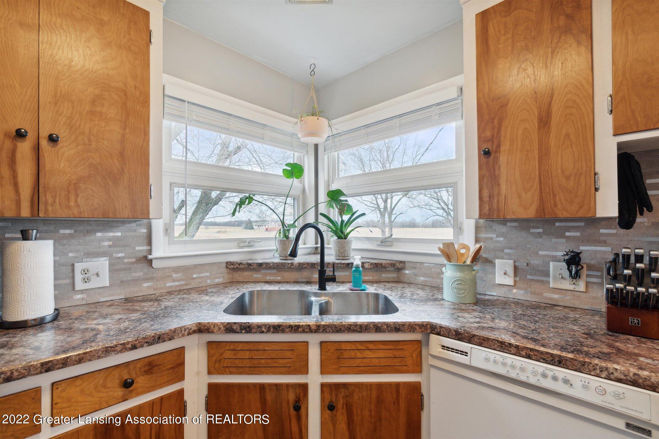 3185 East Herbison Road Dewitt, MI 48820 - Photo 14 of 28 14-3185-E-Herbison-Rd-Bath-Twp-MI-48808-