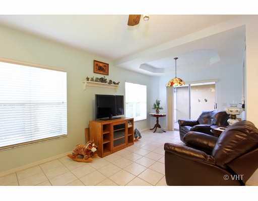 1067 Via Jardin Riviera Beach, FL 33418 - Photo 2 of 8 Additional Photo